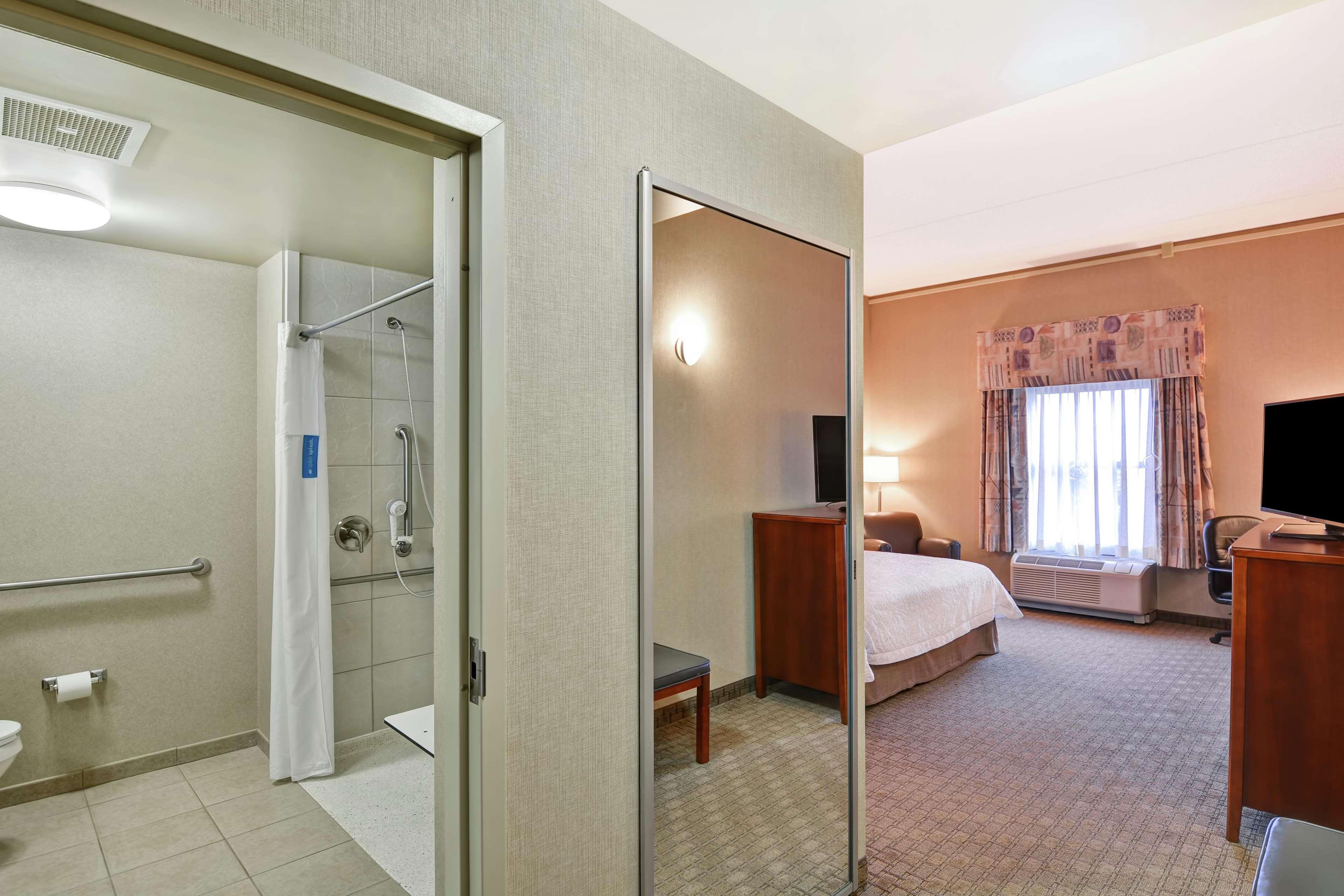 Hampton Inn Lewisburg Exterior photo