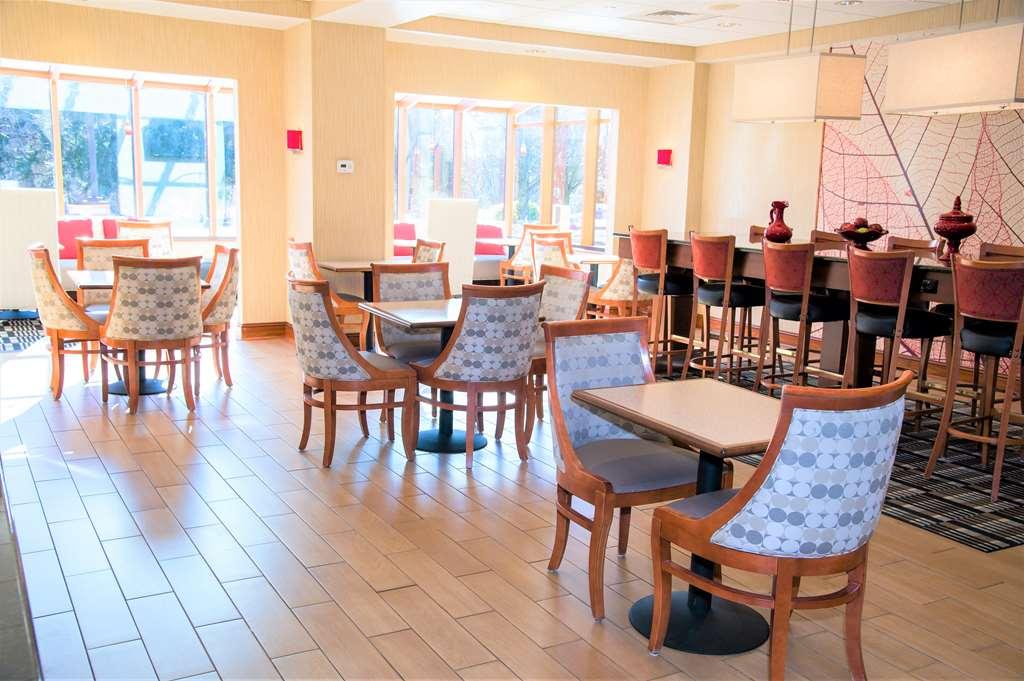Hampton Inn Lewisburg Interior photo