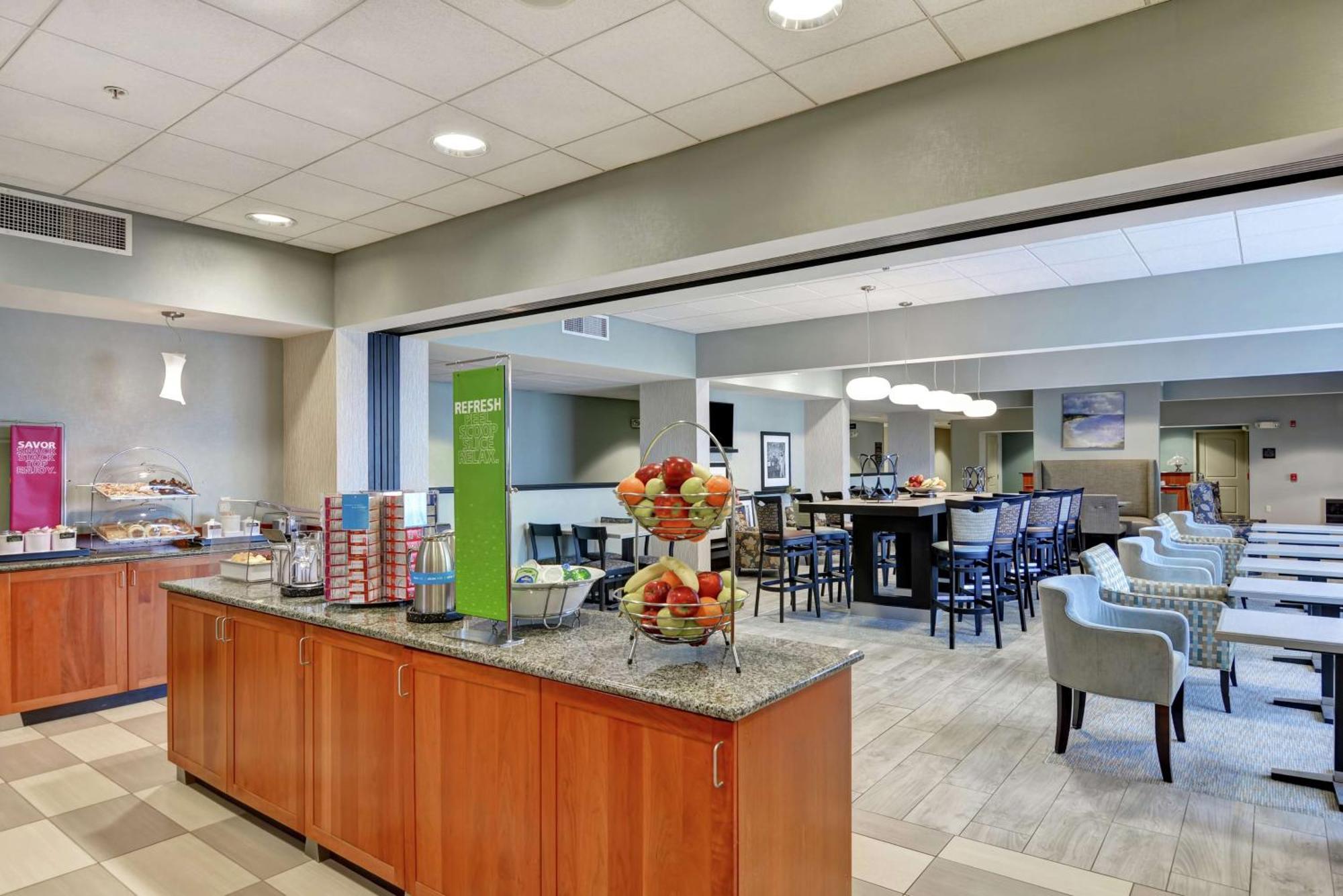 Hampton Inn Lewisburg Exterior photo