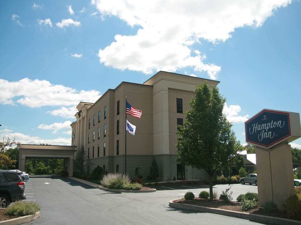Hampton Inn Lewisburg Exterior photo